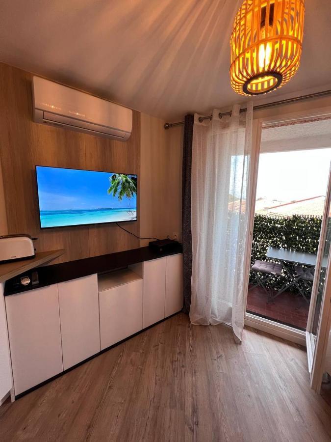 Appartement Location Estival Parfaite : A 50 Metres De La Plage, Offrant Magnifique Vue *